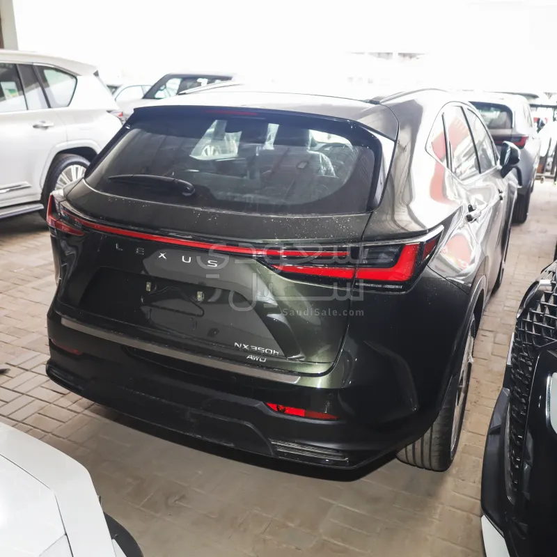 2026 لكزس إن إكس 350