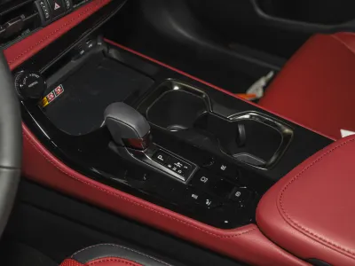 2026 لكزس إن إكس 350