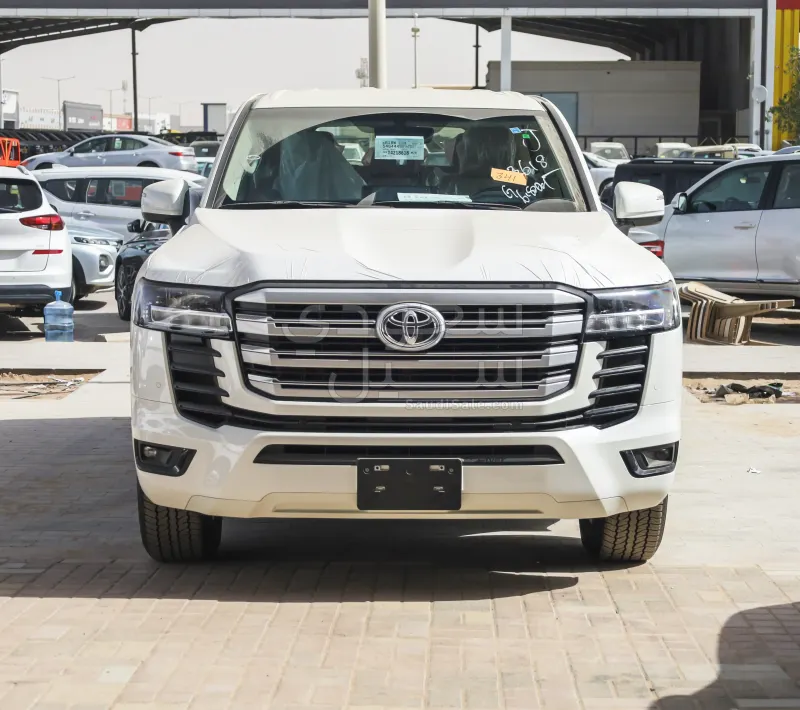 2026 تويوتا لاند كروزر جي اكس ار 3