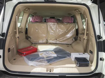 2026 تويوتا لاند كروزر جي اكس ار 3