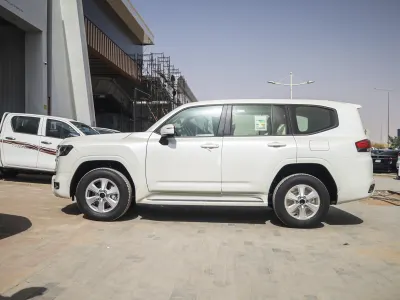 2026 تويوتا لاند كروزر جي اكس ار 3