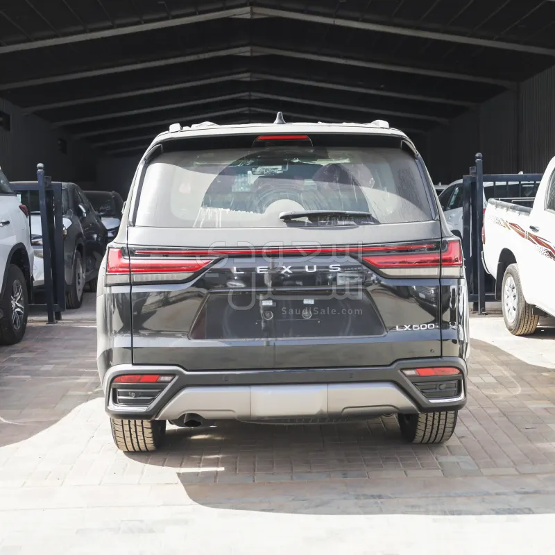 2026 لكزس إل إكس 600