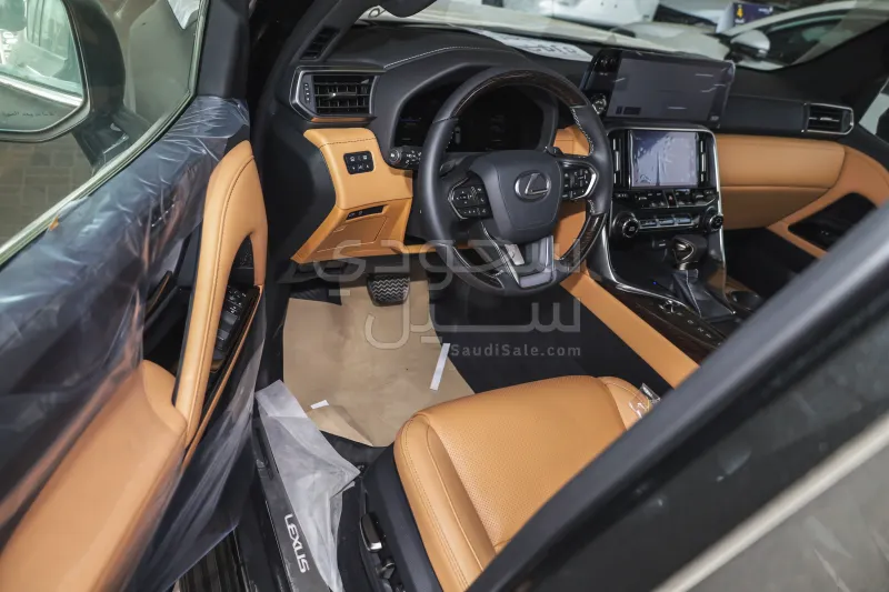 2026 لكزس إل إكس 600