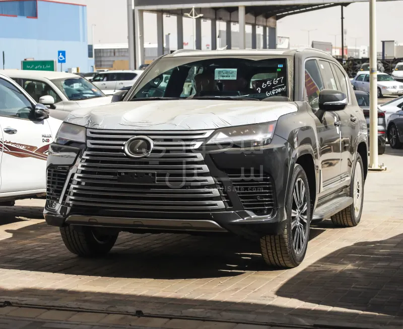 2026 لكزس إل إكس 600