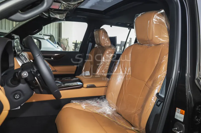 2026 لكزس إل إكس 600