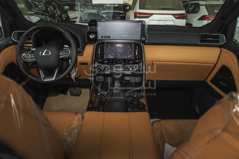 2026 لكزس إل إكس 600