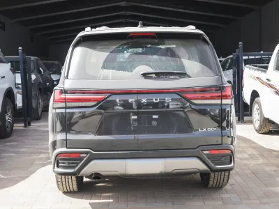 2026 لكزس إل إكس 600