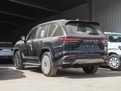 2026 لكزس إل إكس 600