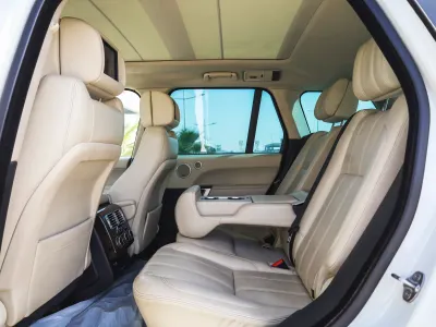 2017 لاند روفر رينج روفر فوج