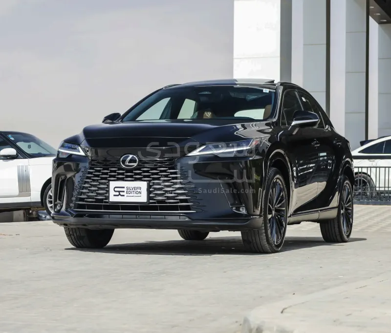 2024 لكزس أر إكس 350