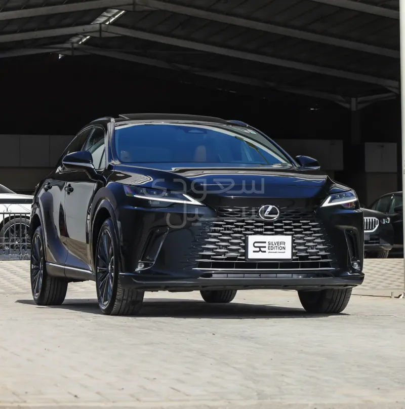 2024 لكزس أر إكس 350