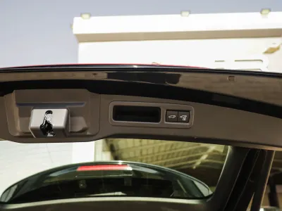 2024 لكزس أر إكس 350