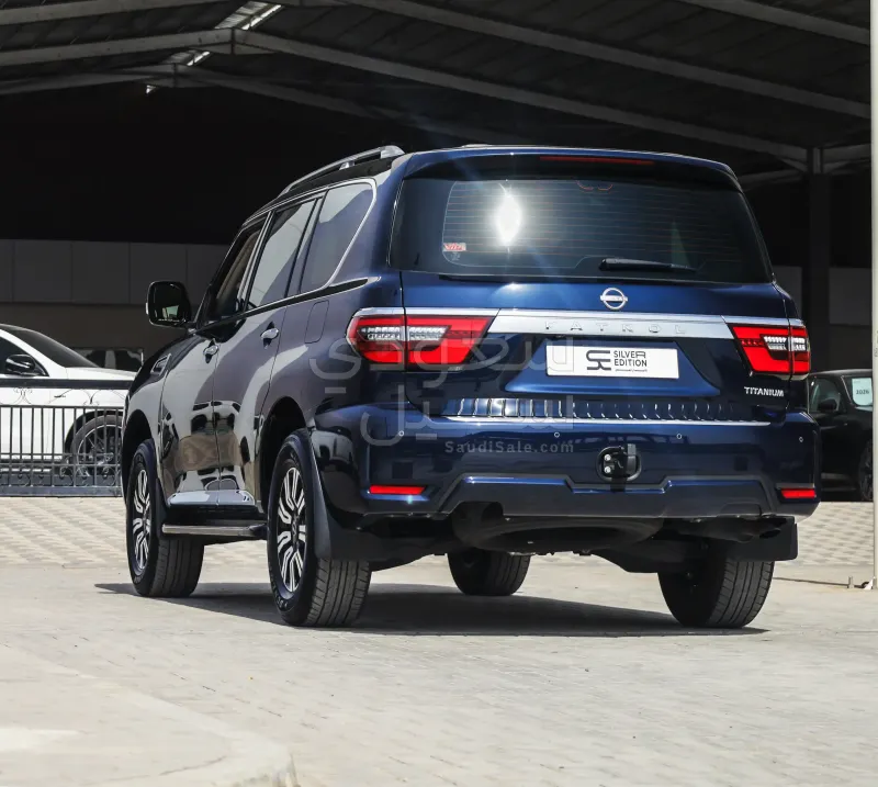 2022 نيسان باترول تيتانيوم