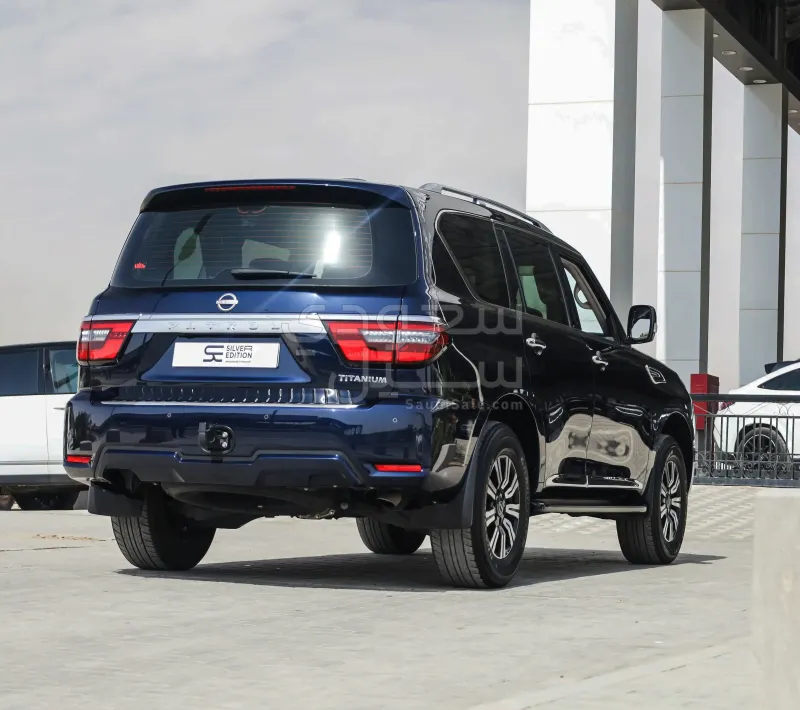 2022 نيسان باترول تيتانيوم