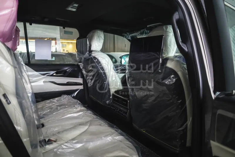 2026 لكزس إل إكس 600