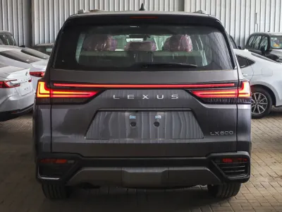 2026 لكزس إل إكس 600
