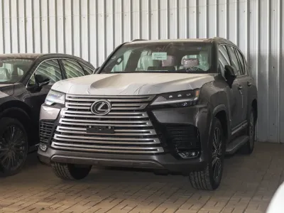 2026 لكزس إل إكس 600