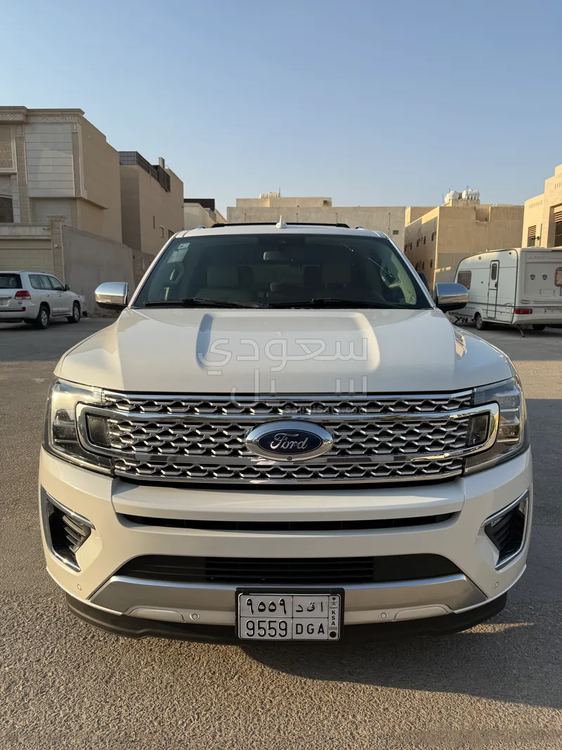 2020 فورد اكسبيديشن كنج رانش