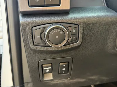 2020 فورد اكسبيديشن كنج رانش