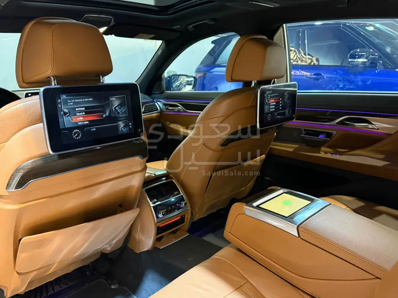 2016 بي ام دبليو الفئة السابعة 740 إل أي