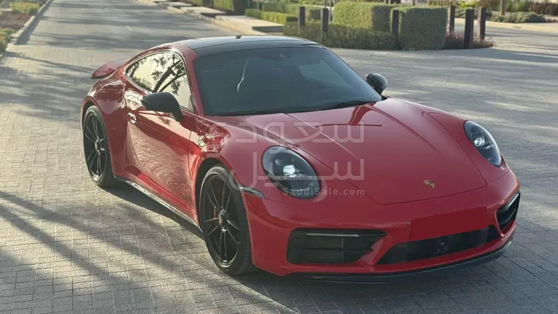 2024 بورش 911 كاريرا 4 جي تي اس
