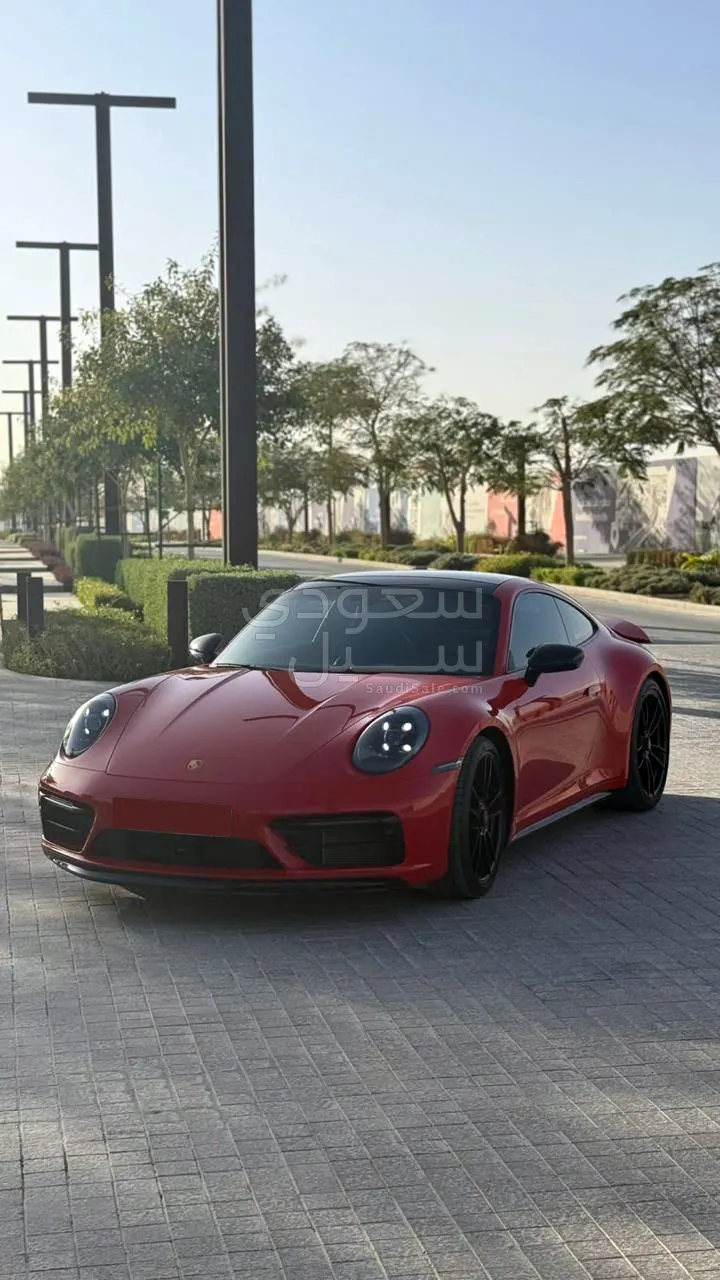 2024 بورش 911 كاريرا 4 جي تي اس