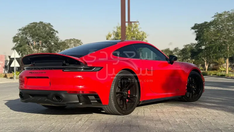 2024 بورش 911 كاريرا 4 جي تي اس