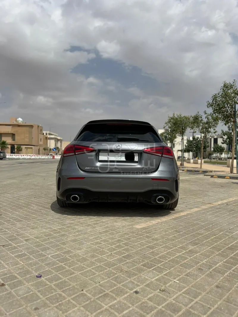 2021 مرسيدس - بنز أي 35 أي إم جي