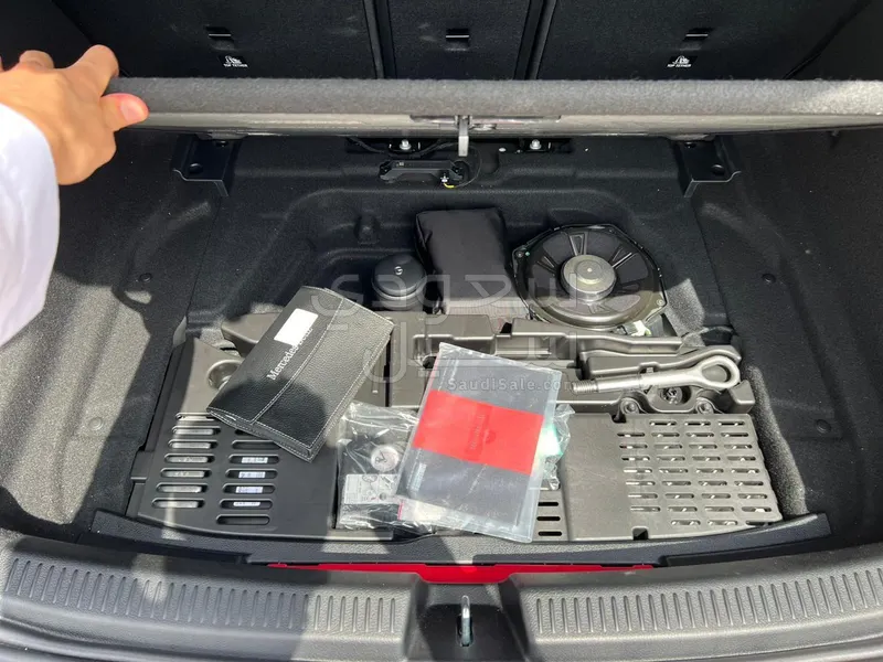 2021 مرسيدس - بنز أي 35 أي إم جي