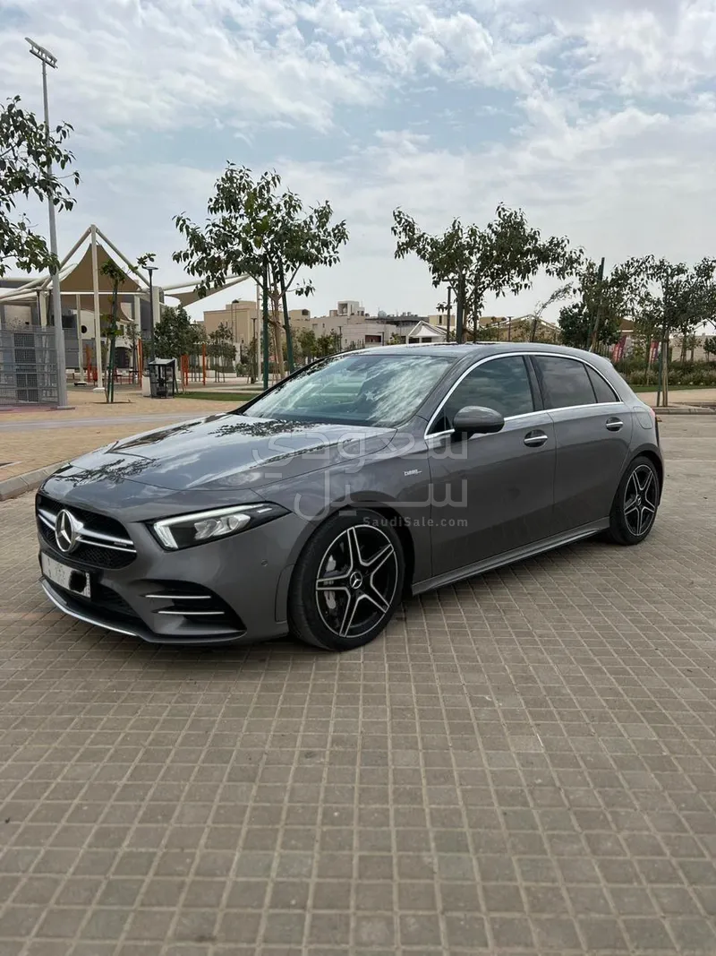 2021 مرسيدس - بنز أي 35 أي إم جي