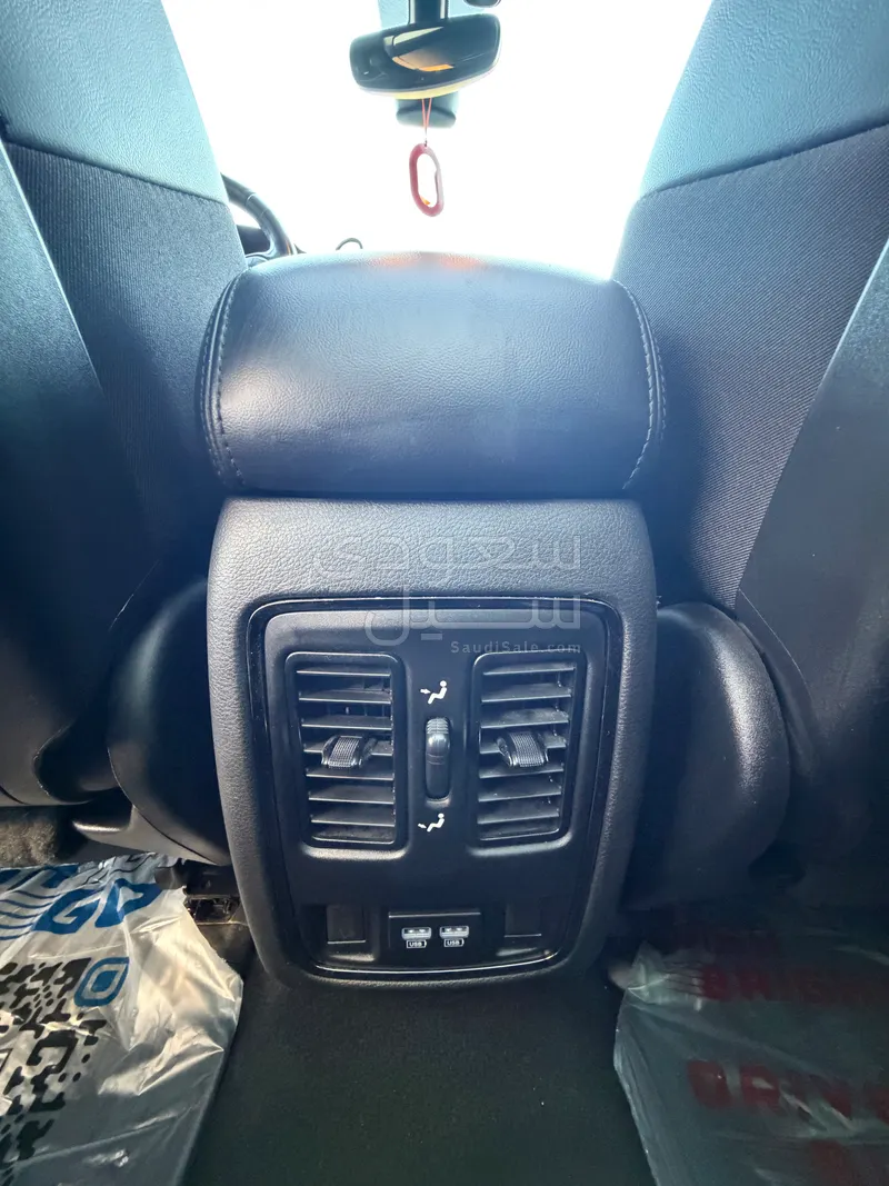 2020 جييب جراند شيروكي اس ليمتد