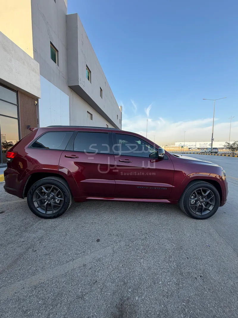 2020 جييب جراند شيروكي اس ليمتد