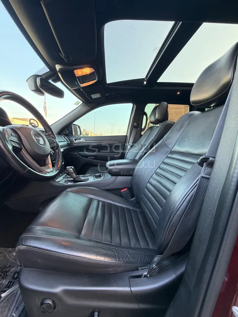 2020 جييب جراند شيروكي اس ليمتد