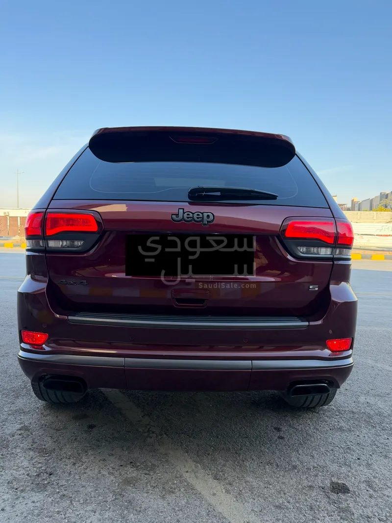 2020 جييب جراند شيروكي اس ليمتد