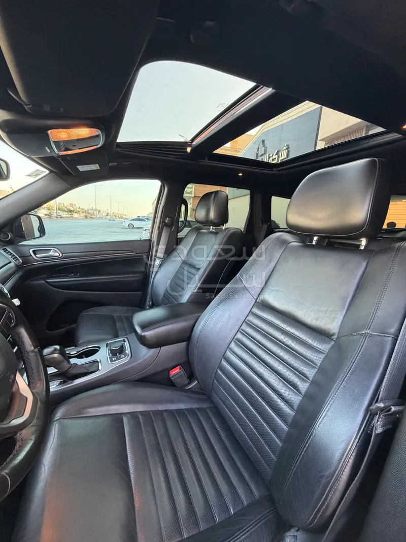 2020 جييب جراند شيروكي اس ليمتد