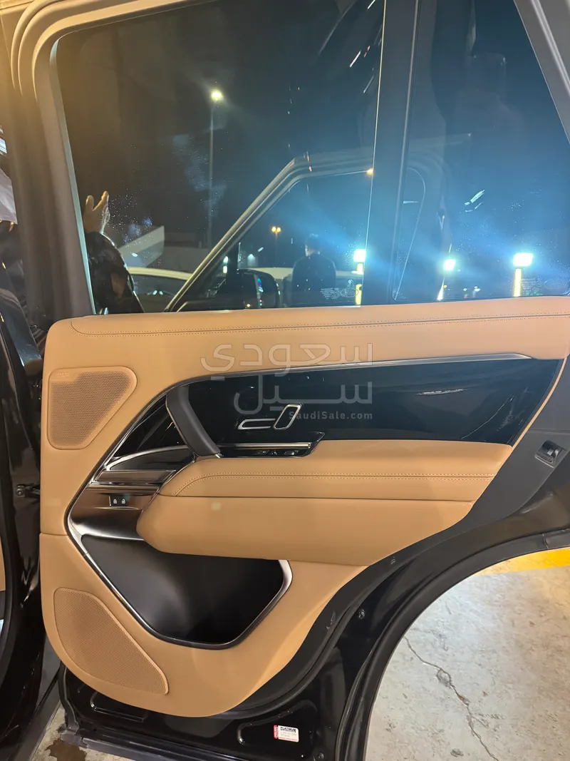 2023 لاند روفر رينج روفر بلاك اديشن