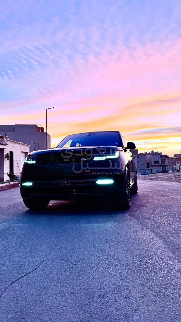 2023 Land Rover Range Rover Black Edition
