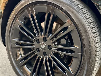 2023 Land Rover Range Rover Black Edition