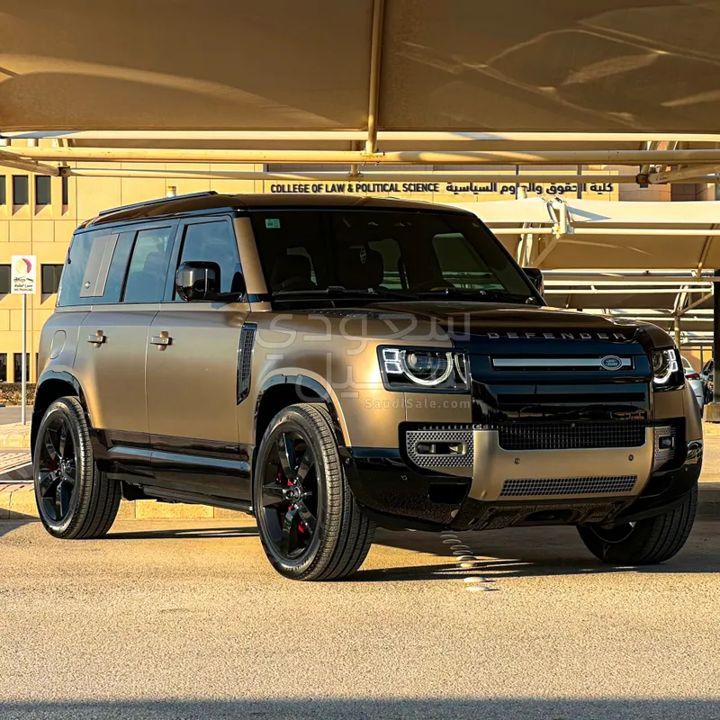 2022 لاند روفر ديفيندر اكس 110