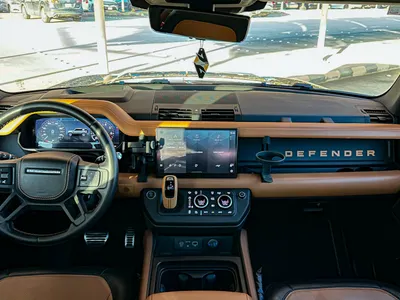 2022 لاند روفر ديفيندر اكس 110