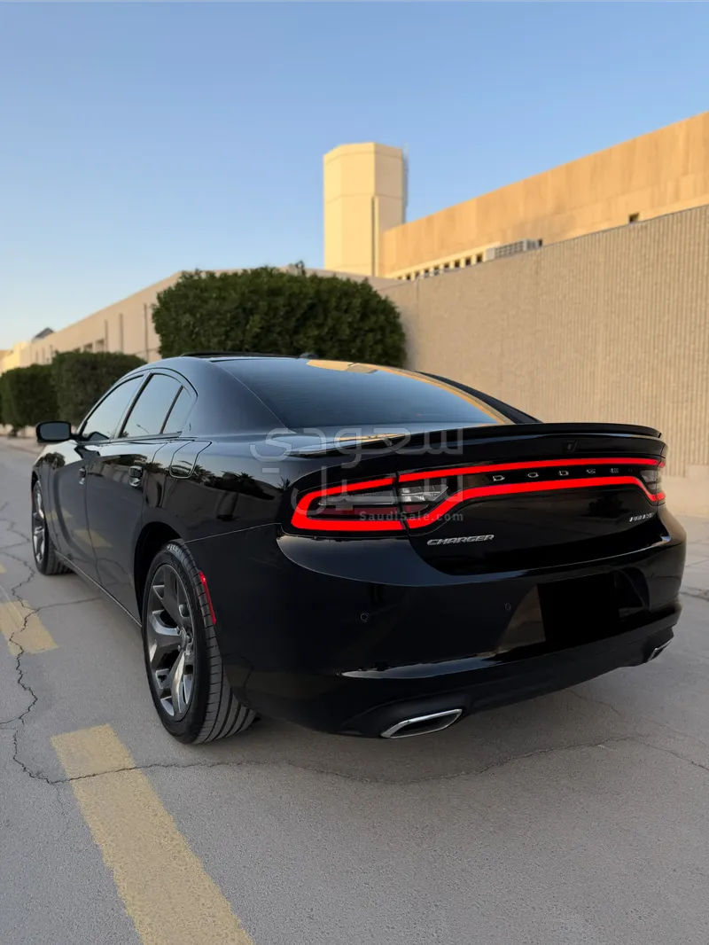 2017 دودج تشارجر رالي