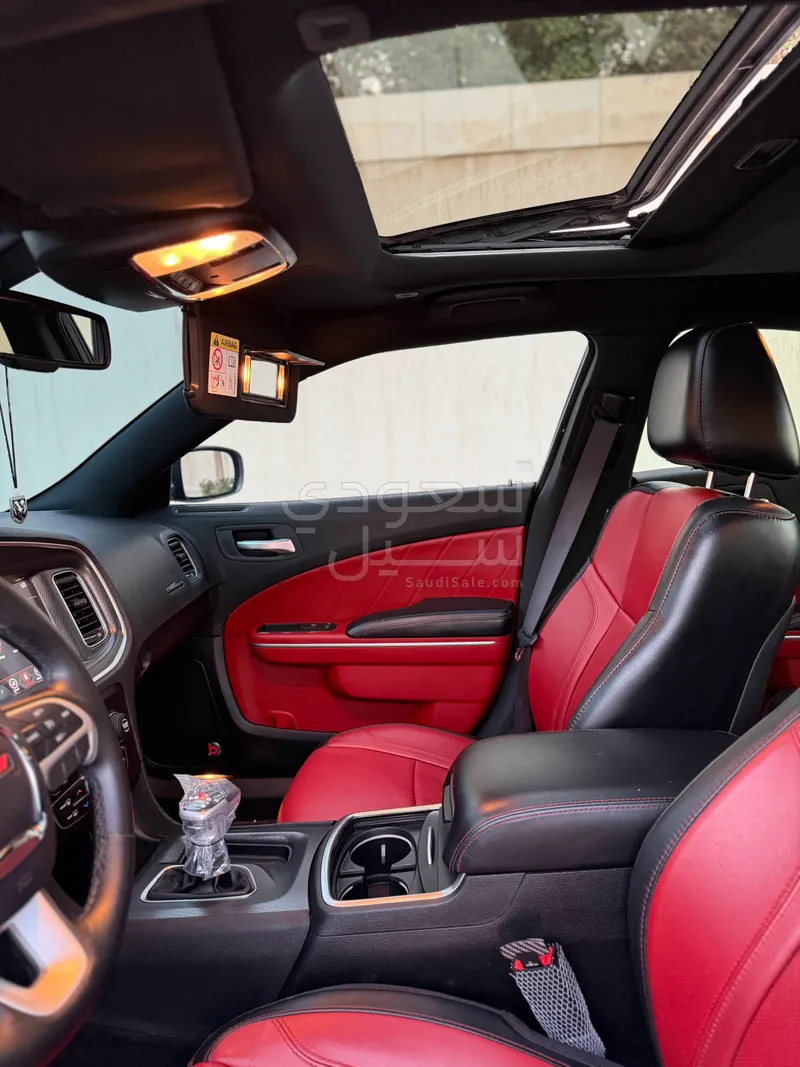 2017 دودج تشارجر رالي