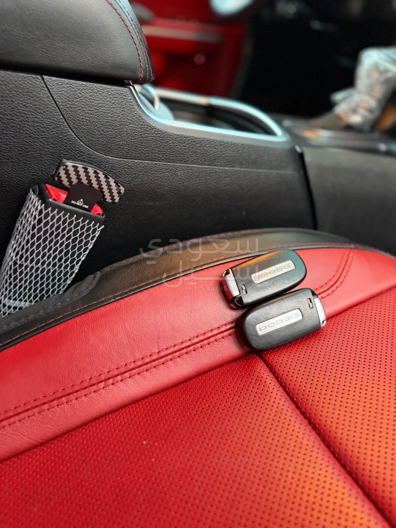 2017 دودج تشارجر رالي