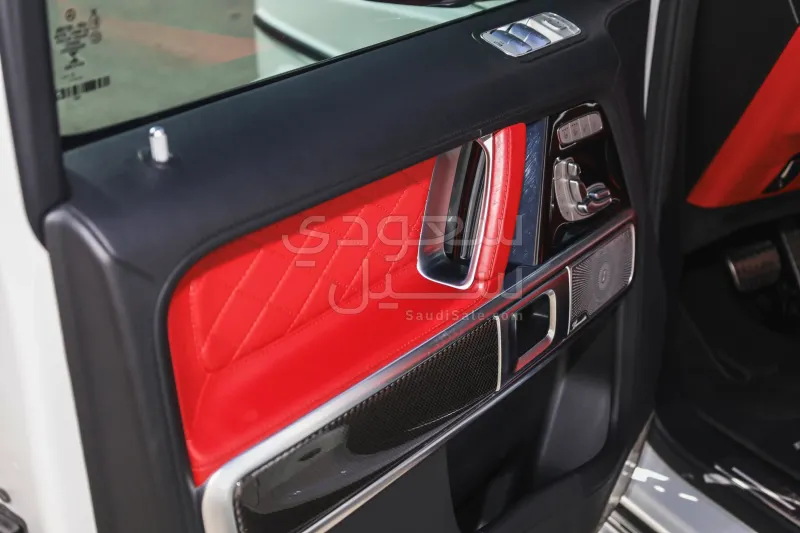 2022 مرسيدس - بنز جي 63 أي إم جي