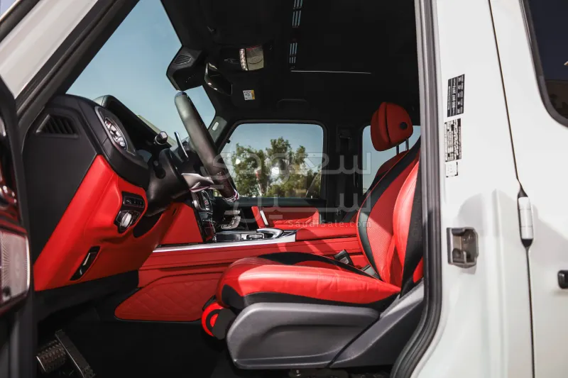 2022 مرسيدس - بنز جي 63 أي إم جي