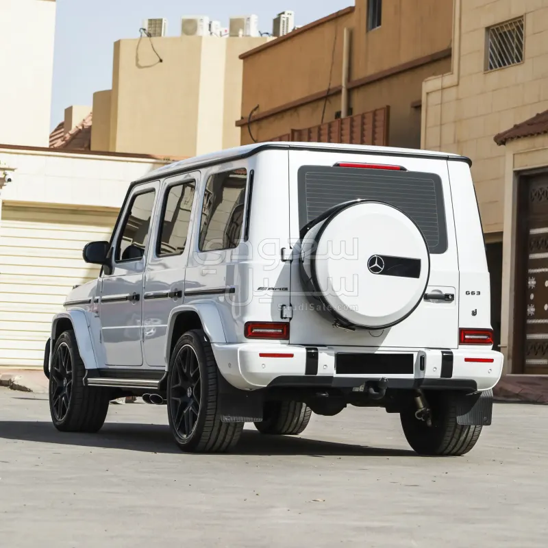 2022 مرسيدس - بنز جي 63 أي إم جي