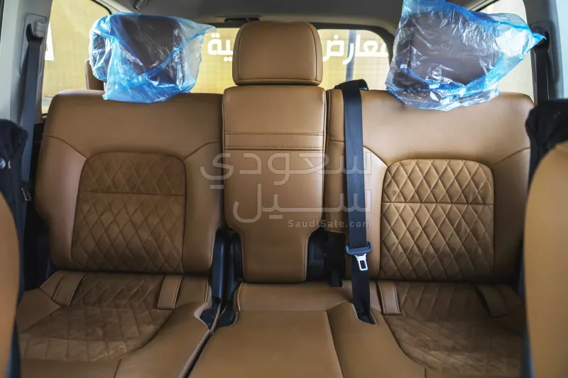 2021 تويوتا لاند كروزر جي اكس ار جراند تورينج