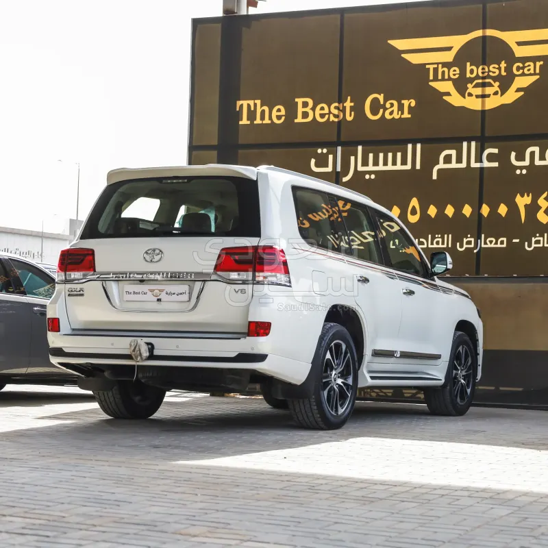 2021 تويوتا لاند كروزر جي اكس ار جراند تورينج