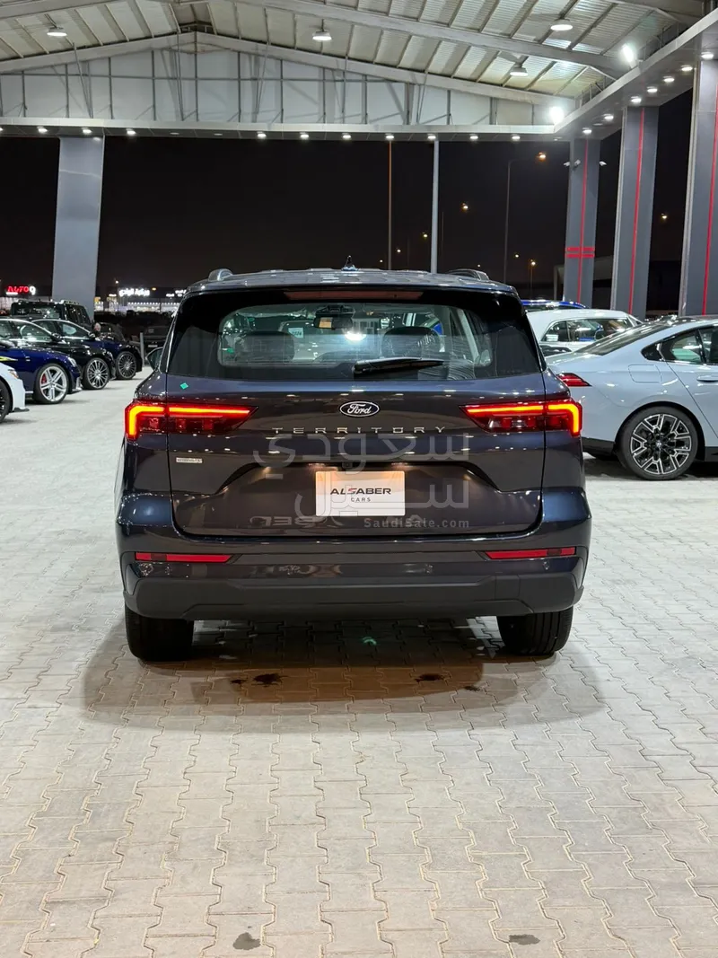 2026 فورد تيريتوري