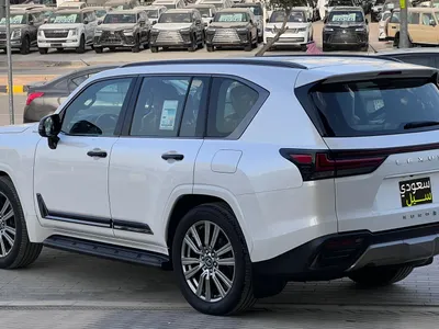 2023 لكزس إل إكس 600 في أي بي